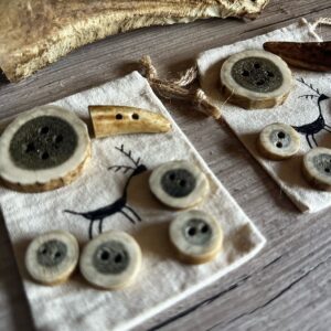 antler buttons